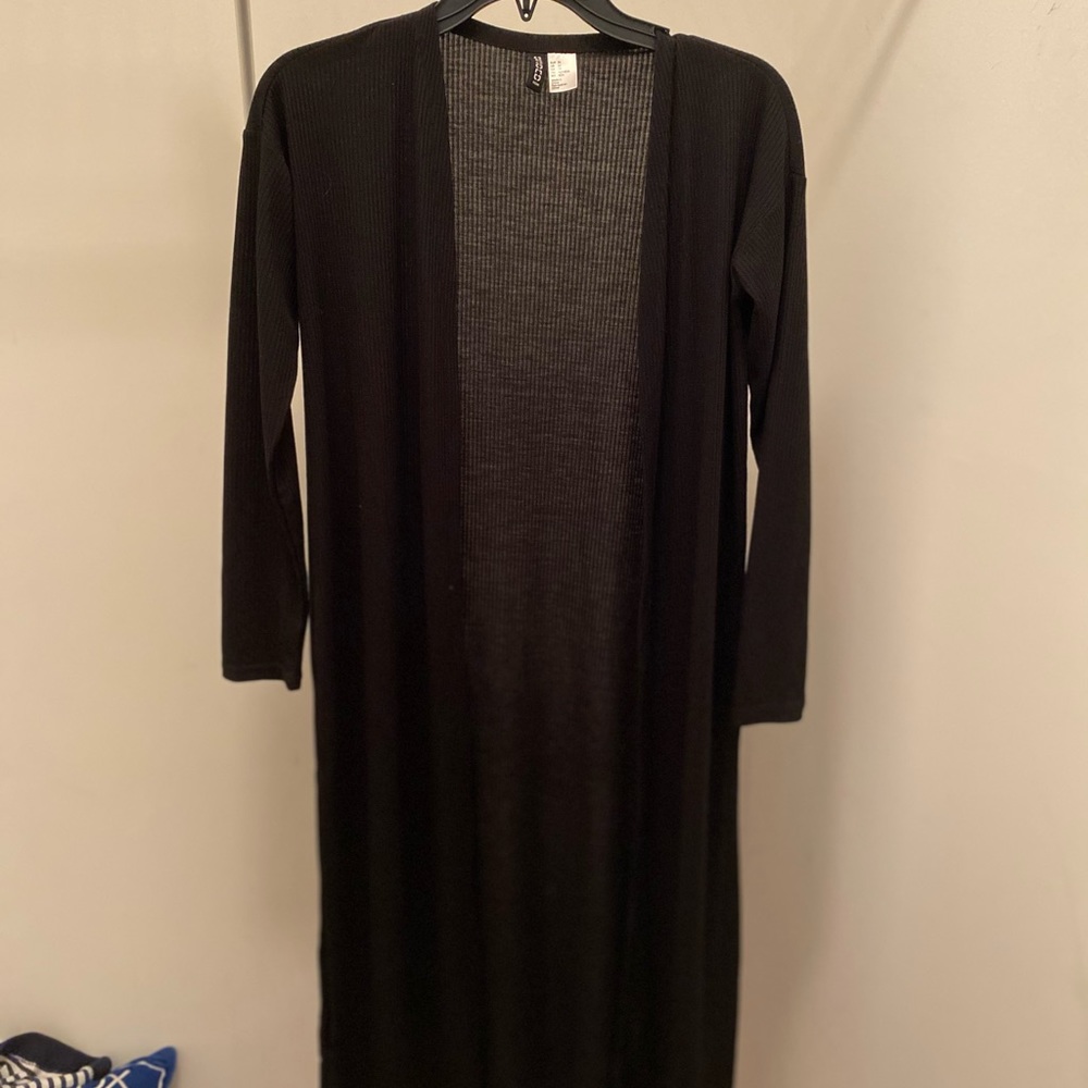 Divided long cardigan